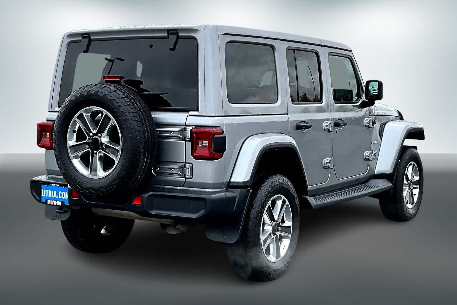 Thumbnail: 2019 Jeep Wrangler - 21