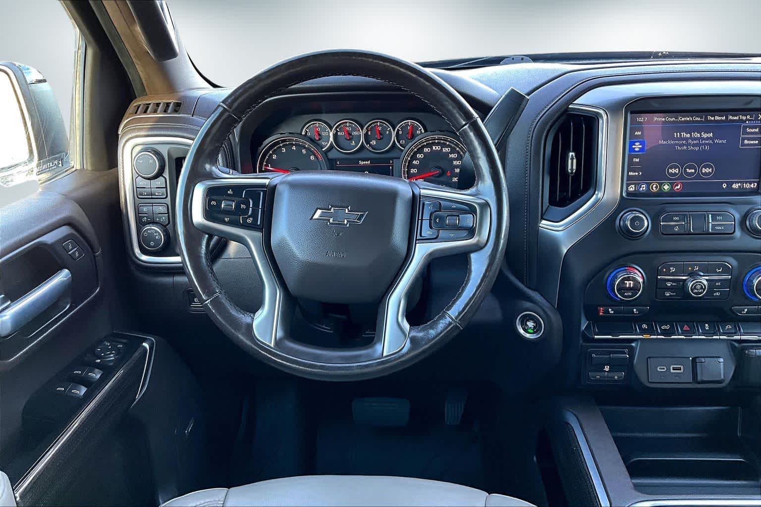 Thumbnail: 2019 Chevrolet Silverado 1500 - 13