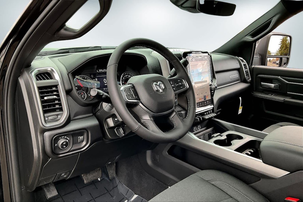 New 2026 Ram 2500 BIG HORN CREW CAB 4X4 6'4 BOX Pickup