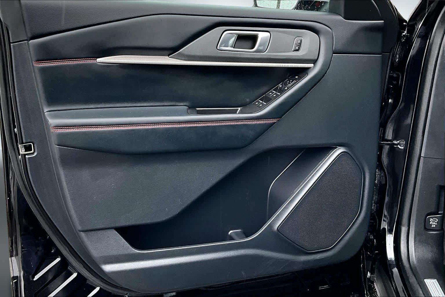 Thumbnail: 2025 Ford Explorer - 26