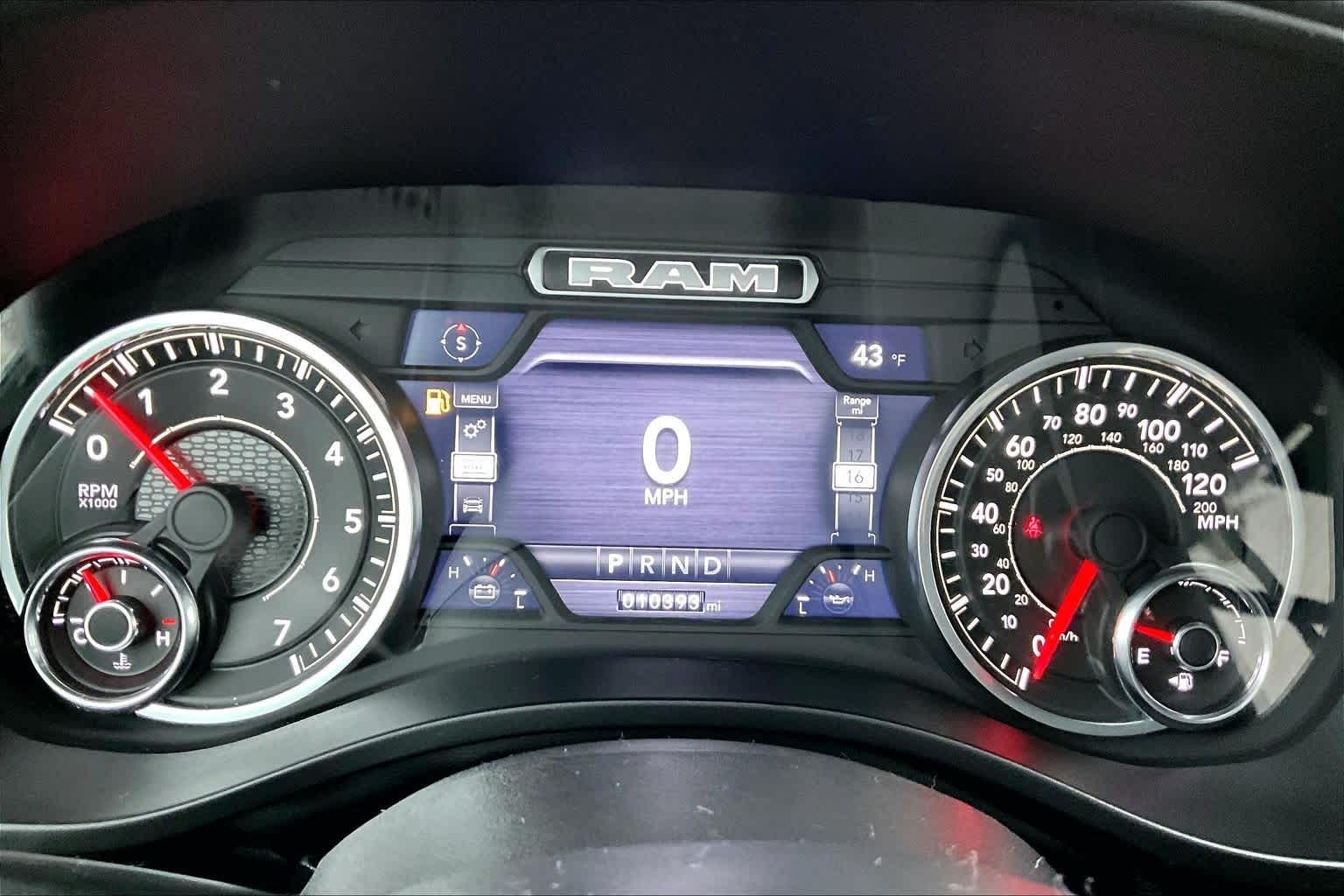 Thumbnail: 2024 RAM 1500 - 17