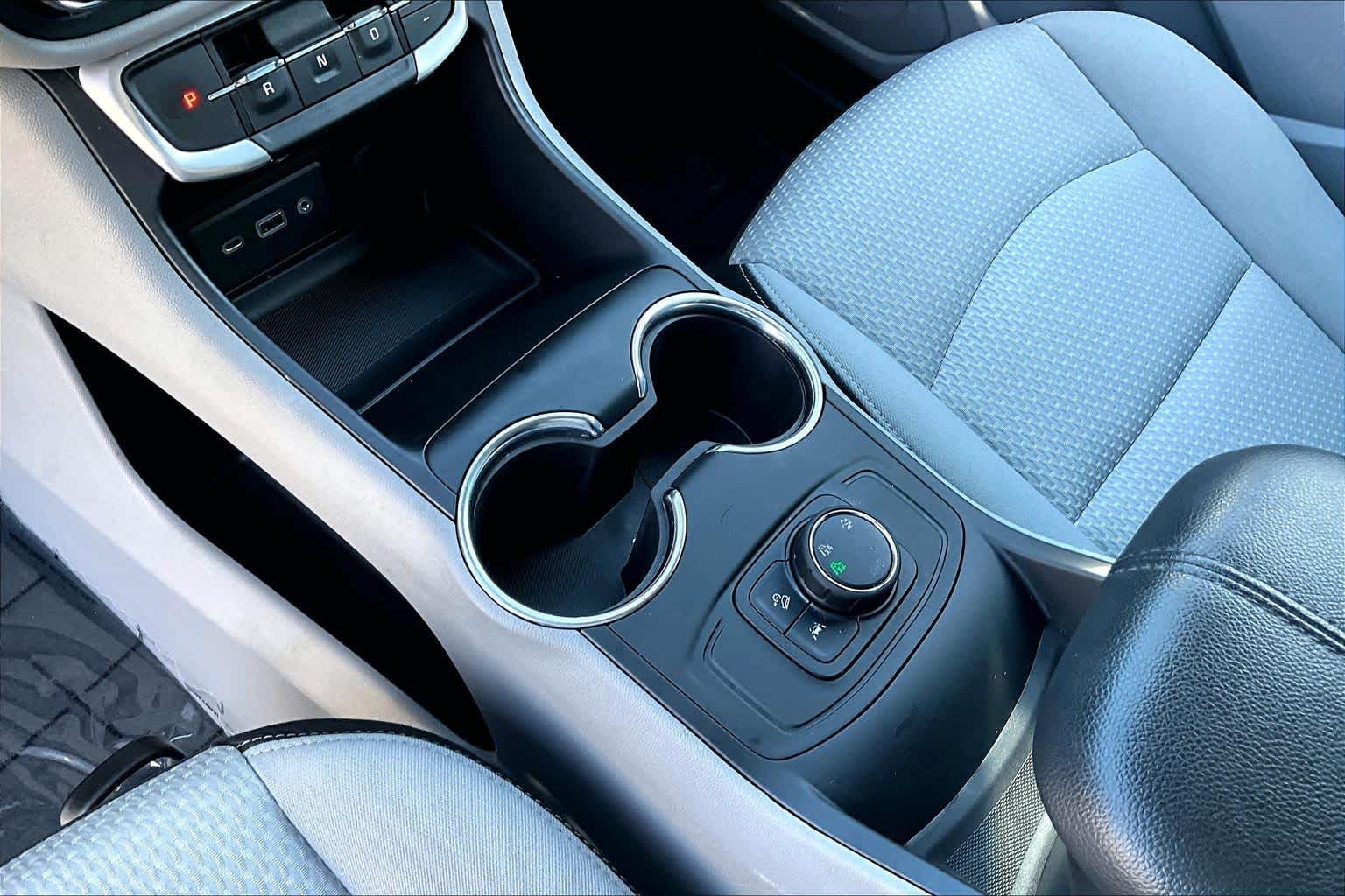 Thumbnail: 2023 GMC Terrain - 16