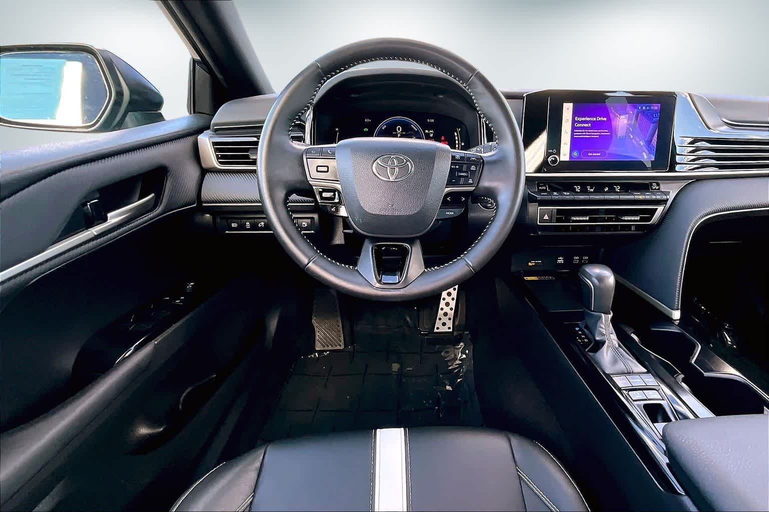 Thumbnail: 2025 Toyota Camry - 14