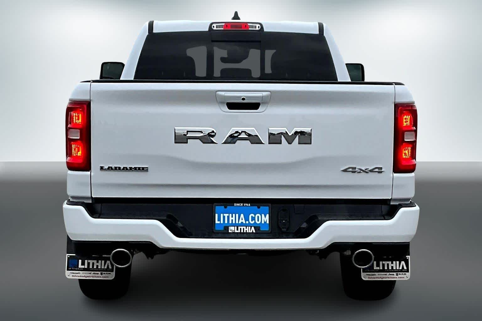 Thumbnail: 2026 RAM 1500 - 5