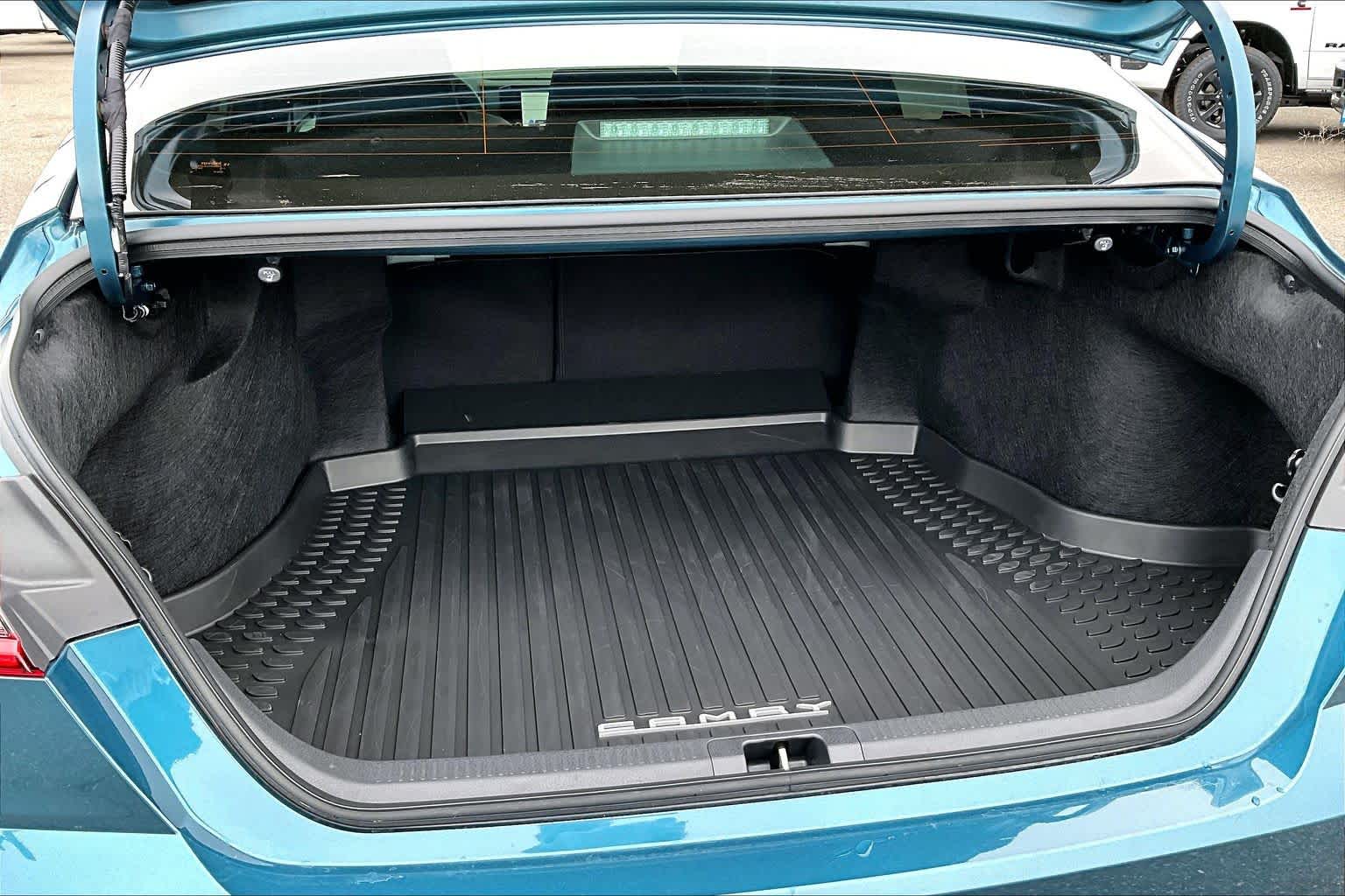 Thumbnail: 2026 Toyota Camry - 18