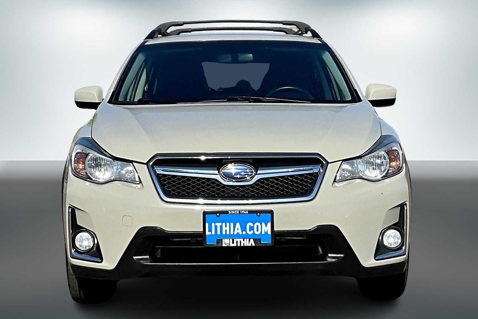 Thumbnail: 2017 Subaru Crosstrek - 6