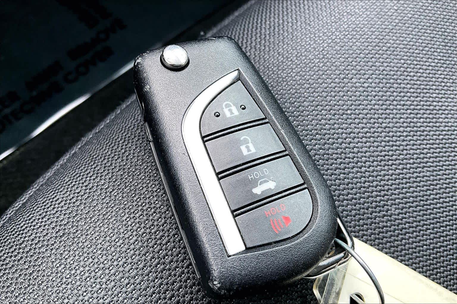 Thumbnail: 2025 Toyota Corolla - 19