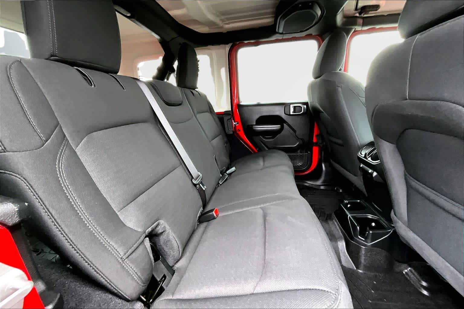 Thumbnail: 2021 Jeep Wrangler - 30