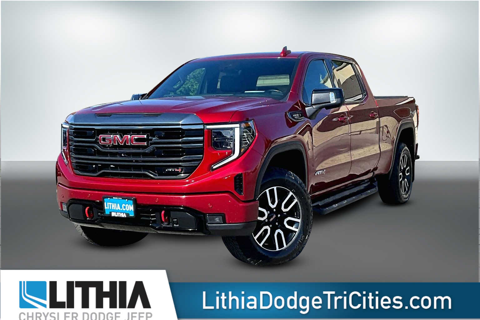 2023 GMC Sierra AT4 4WD Crew Cab Short Box's photo