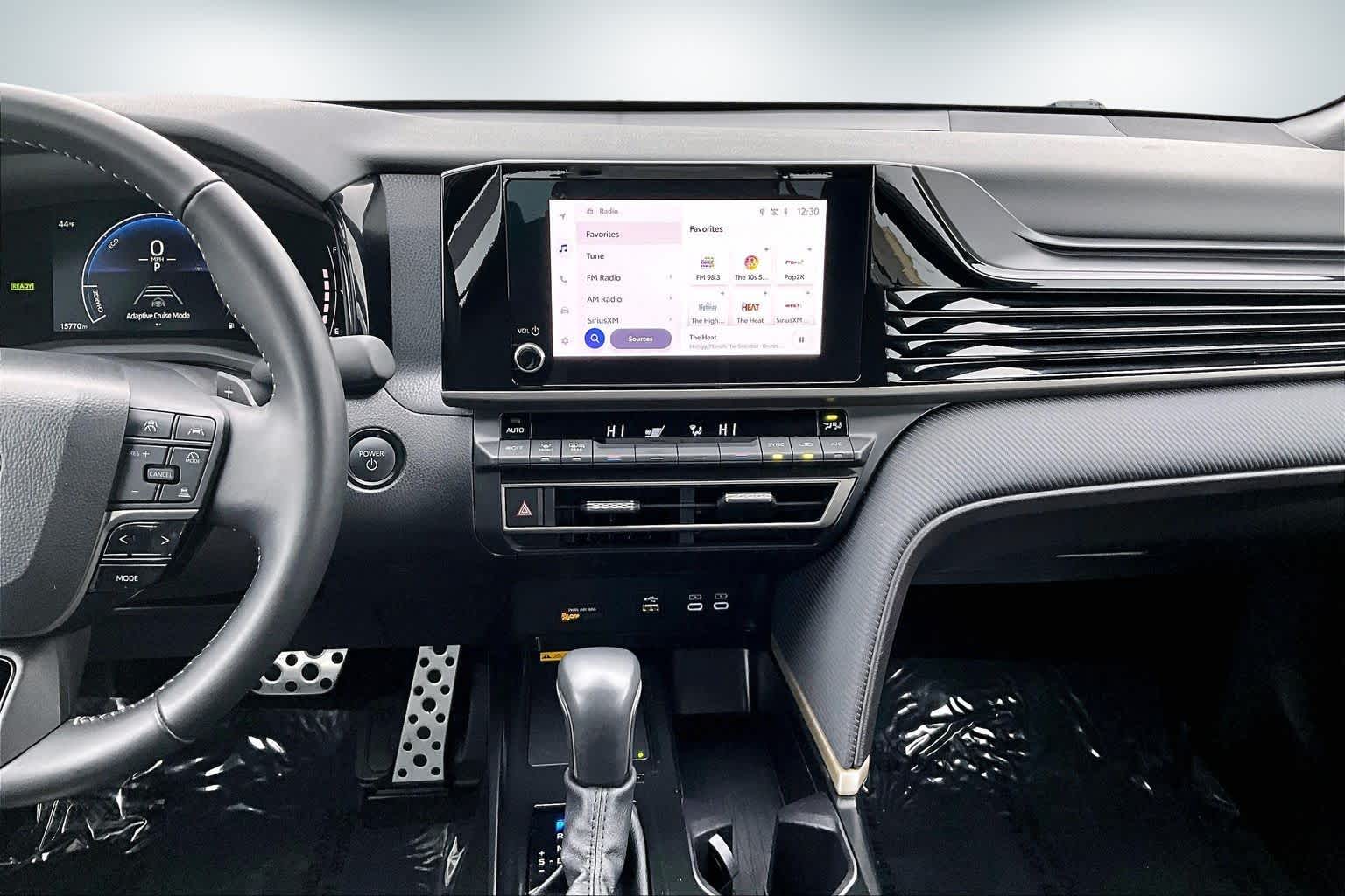 Thumbnail: 2025 Toyota Camry - 15