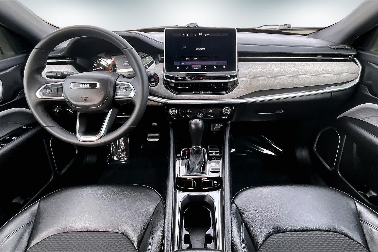 Thumbnail: 2024 Jeep Compass - 10