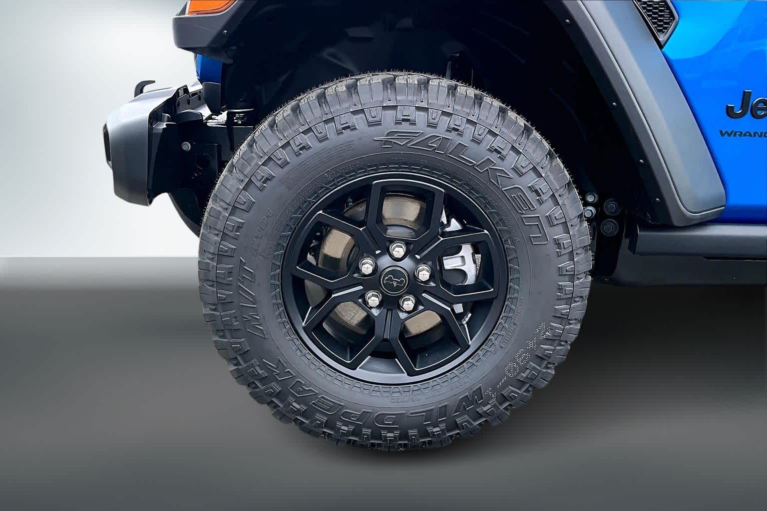 Thumbnail: 2026 Jeep Wrangler - 8