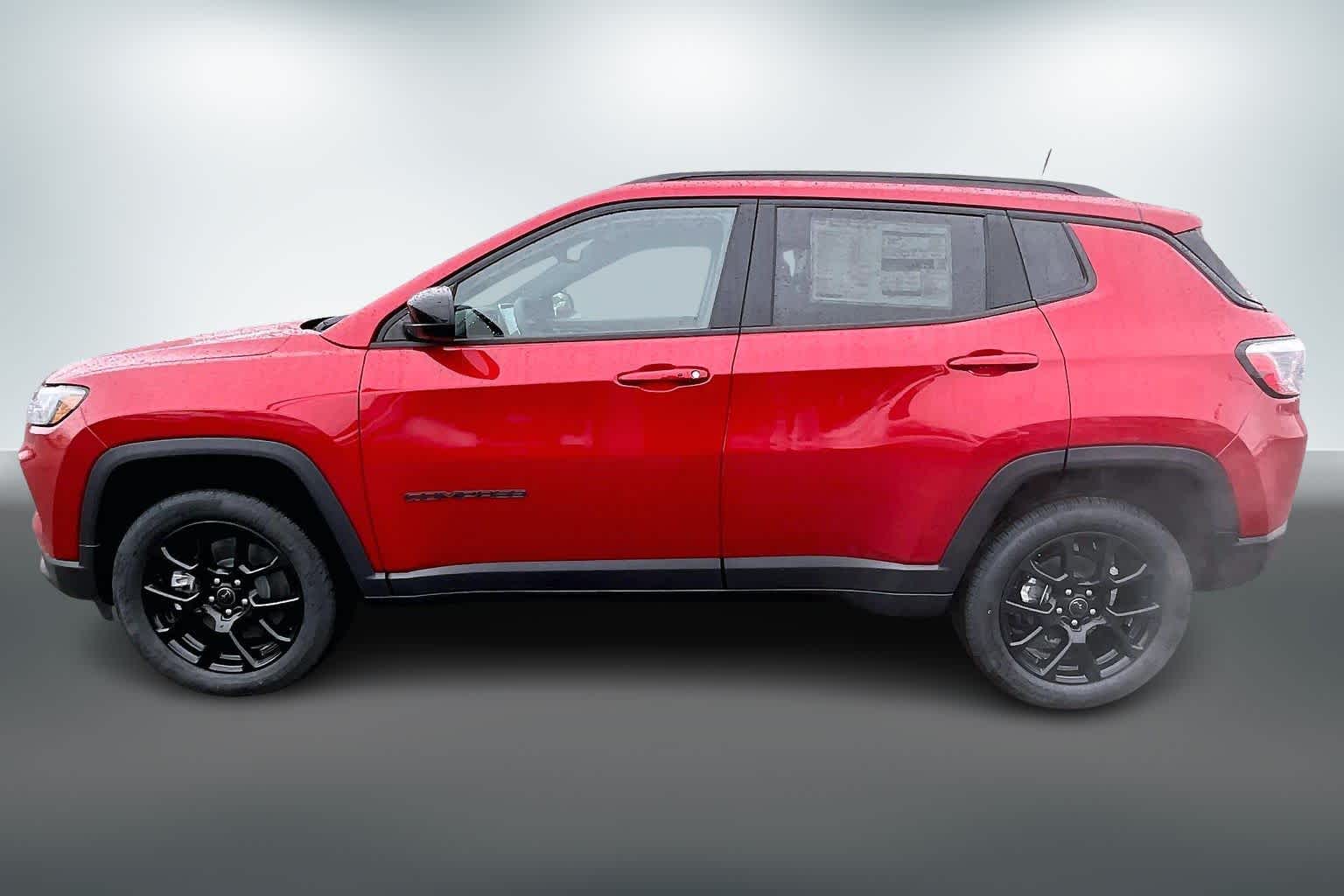 Thumbnail: 2026 Jeep Compass - 3