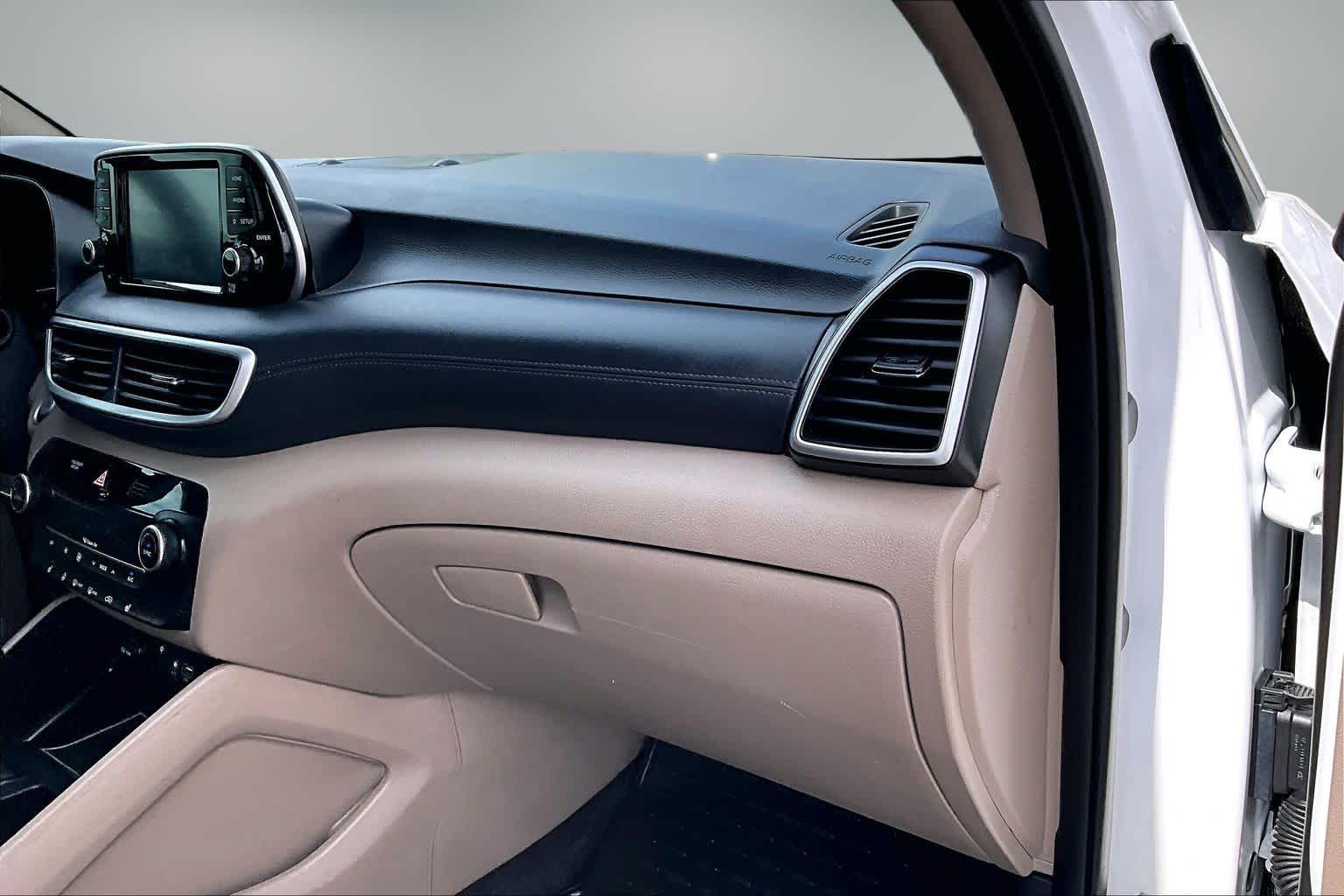 Thumbnail: 2020 Hyundai Tucson - 23