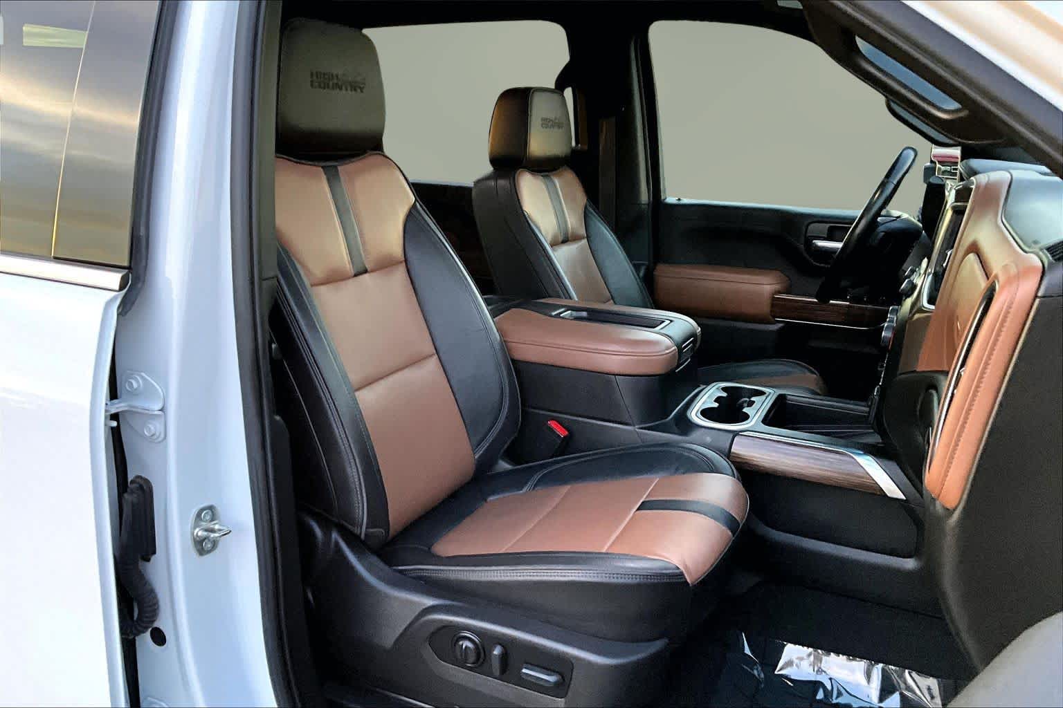 Thumbnail: 2022 Chevrolet Silverado 2500 - 13