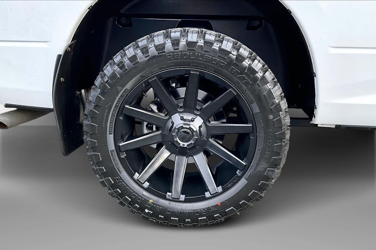 Thumbnail: 2022 RAM 1500 Classic - 36