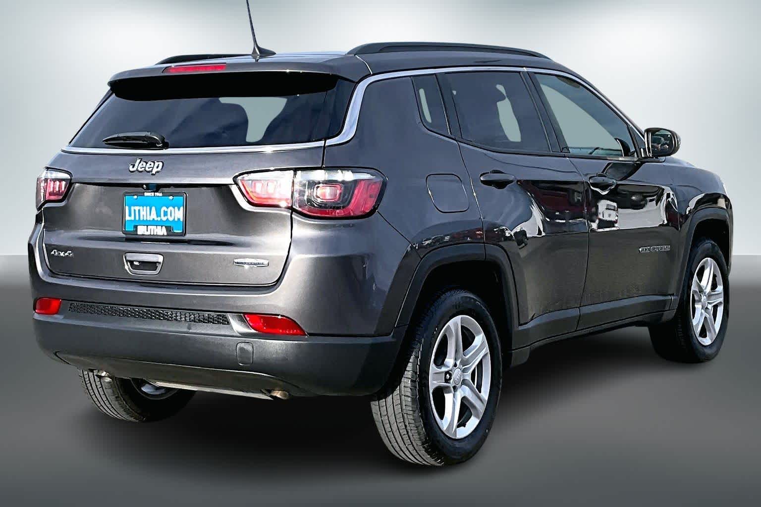 Thumbnail: 2024 Jeep Compass - 22