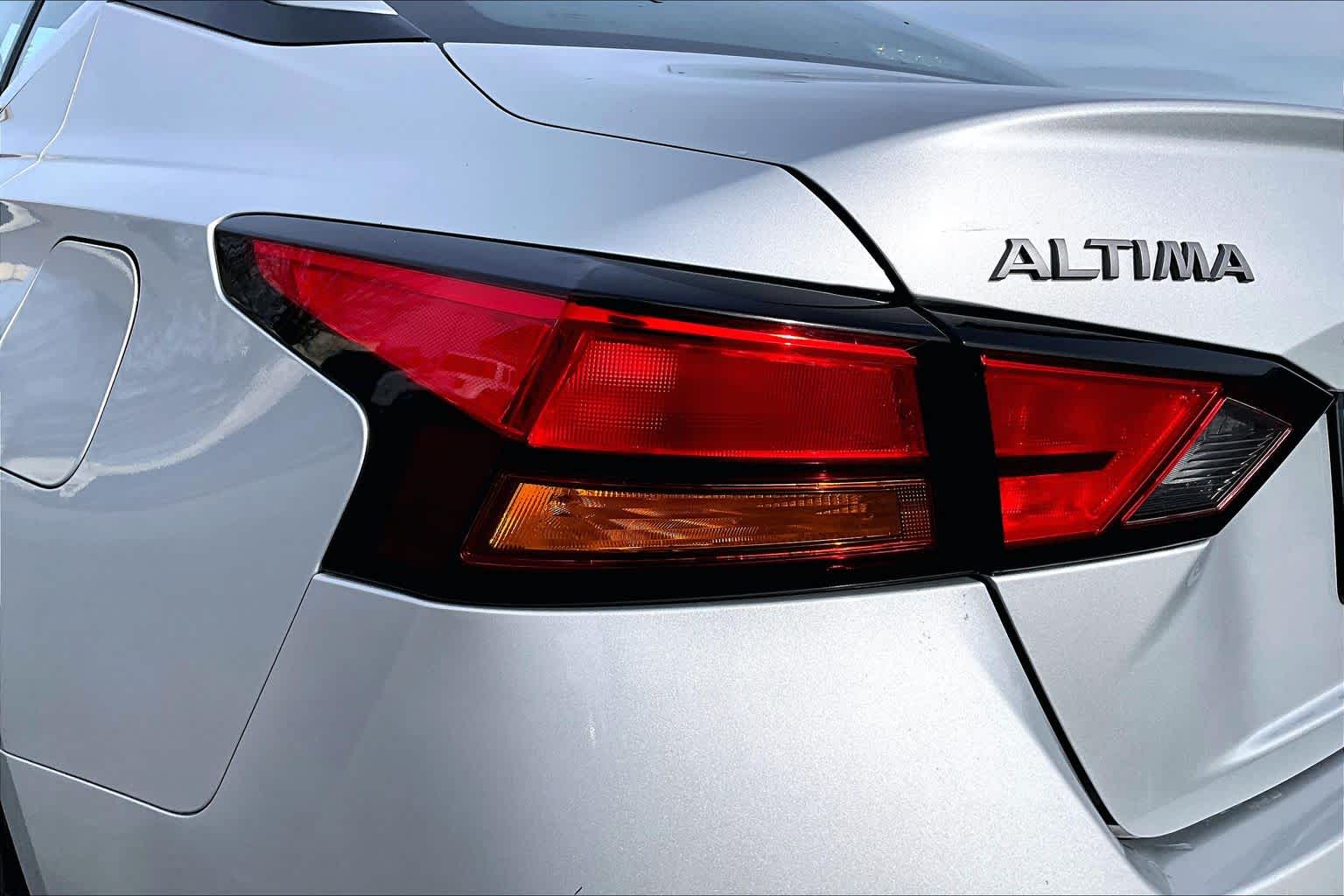 Thumbnail: 2023 Nissan Altima - 33