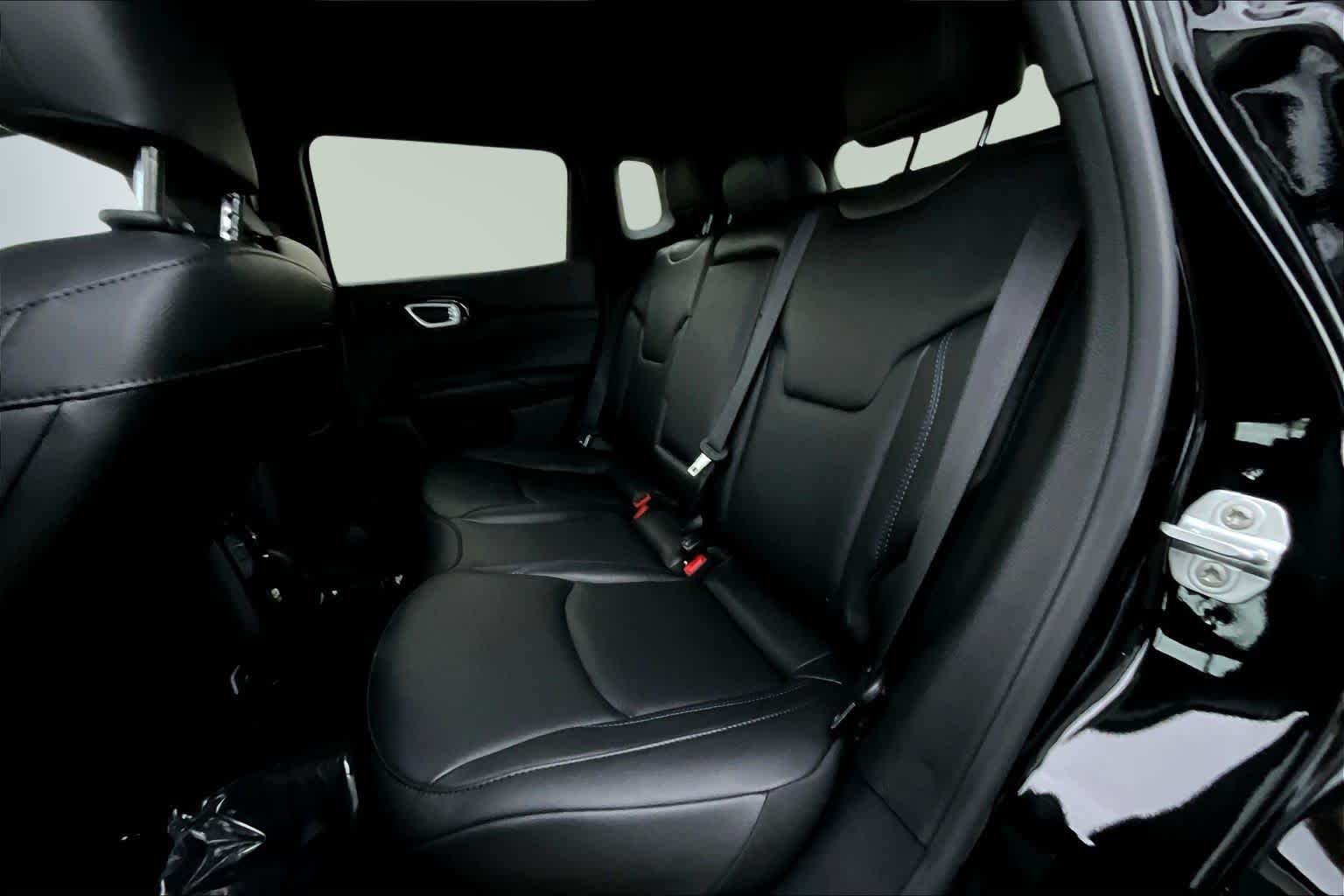 Thumbnail: 2026 Jeep Compass - 13