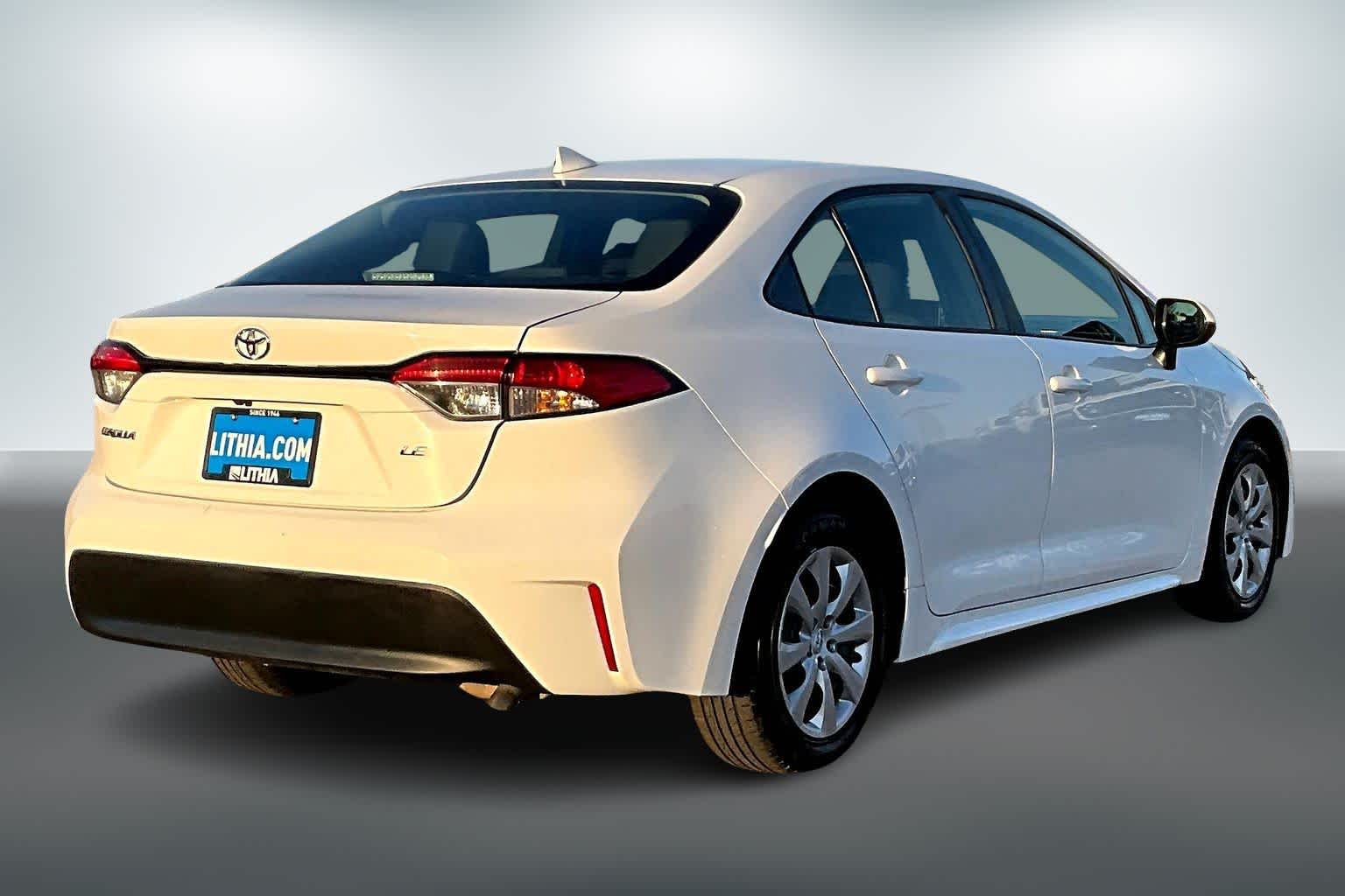 Thumbnail: 2023 Toyota Corolla - 22