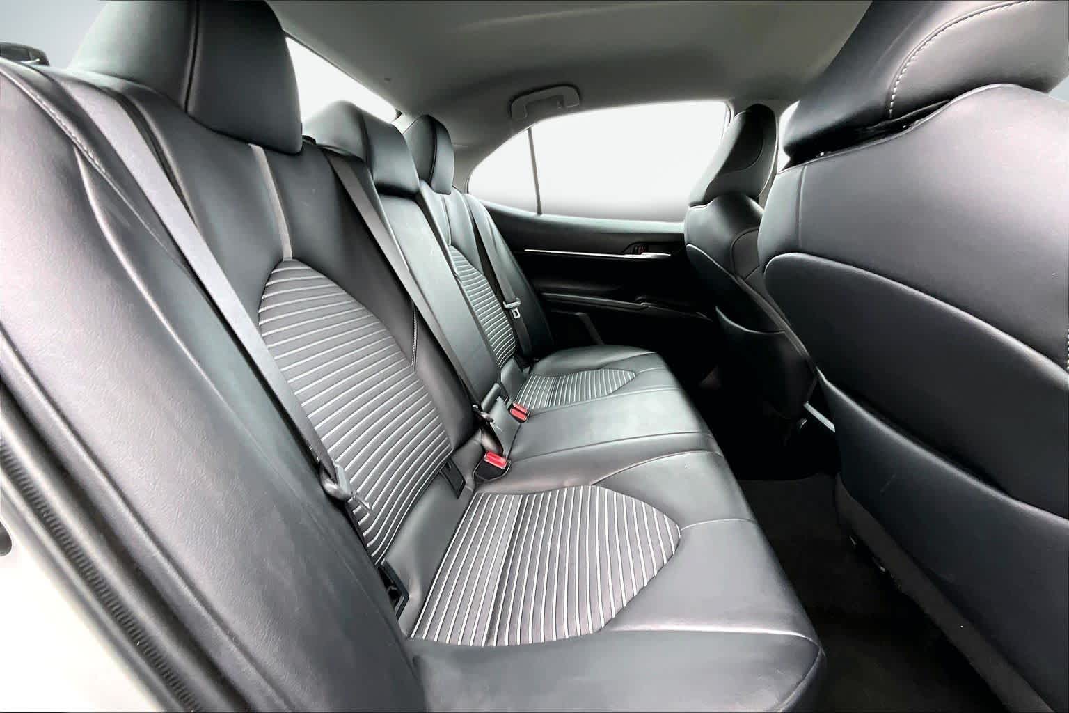 Thumbnail: 2023 Toyota Camry - 30