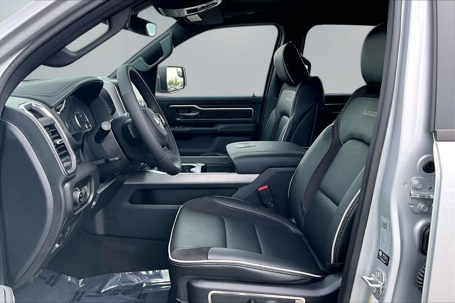 Thumbnail: 2026 RAM 1500 - 11