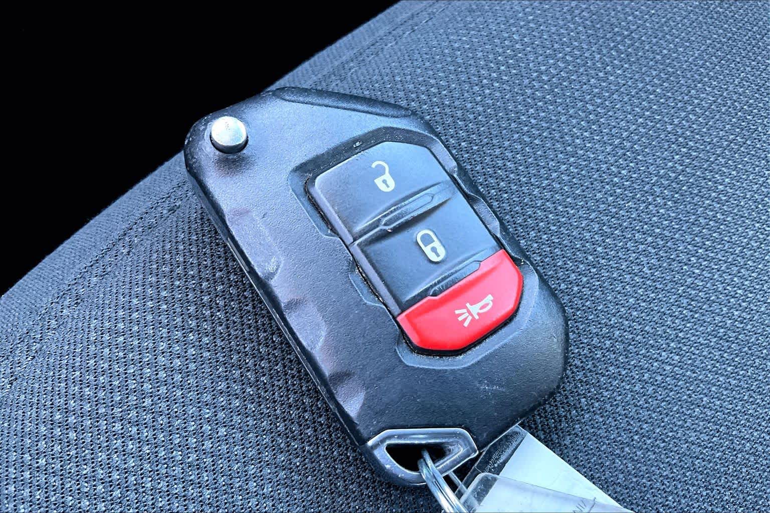 Thumbnail: 2020 Jeep Gladiator - 19