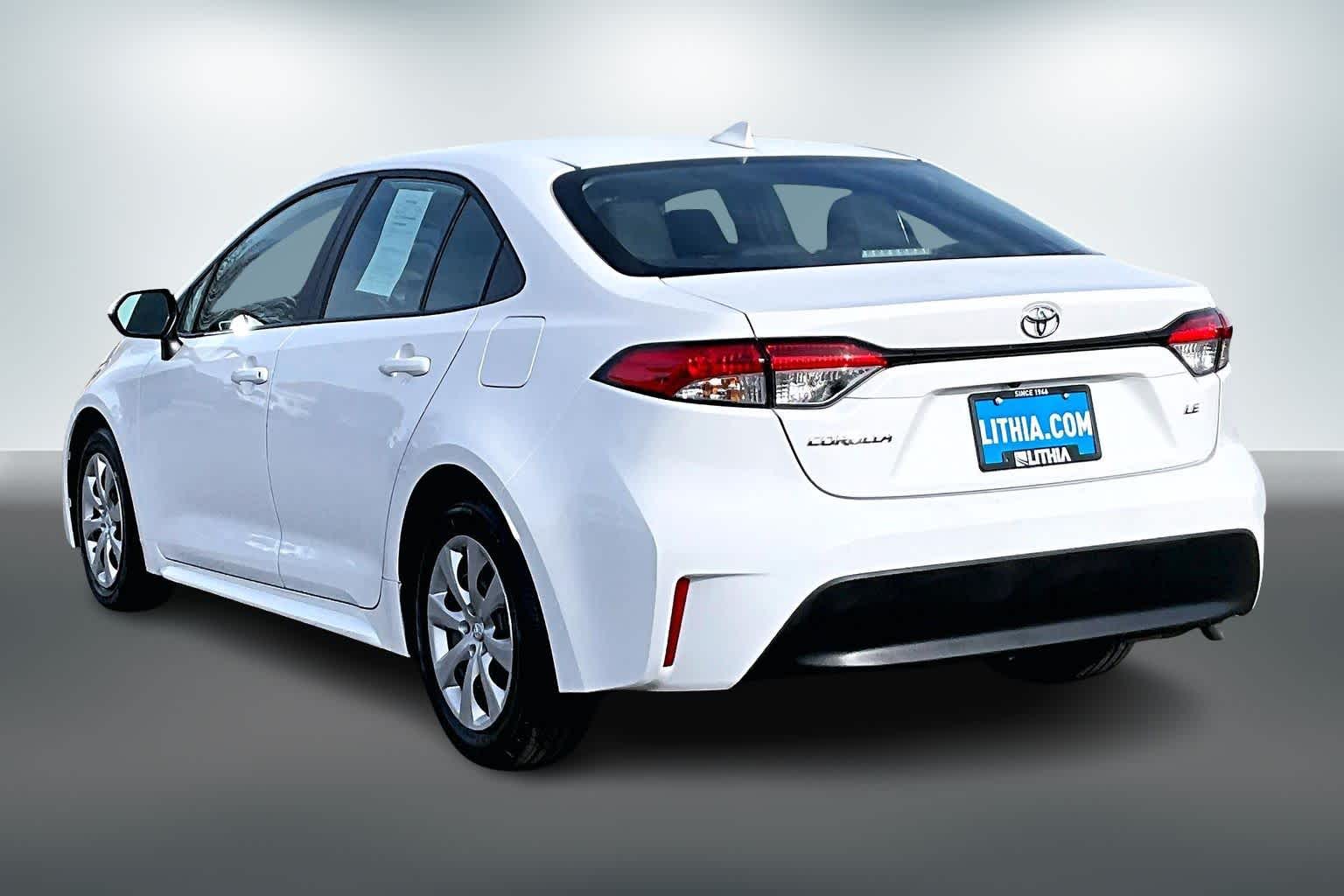 Thumbnail: 2025 Toyota Corolla - 4