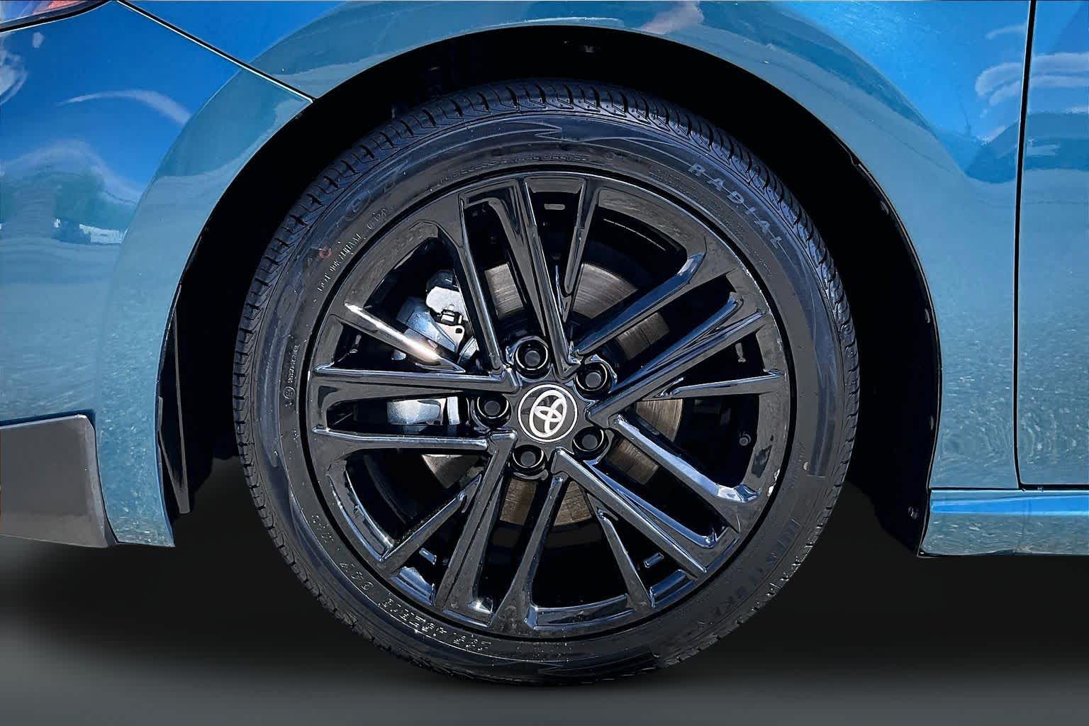 Thumbnail: 2025 Toyota Camry - 8