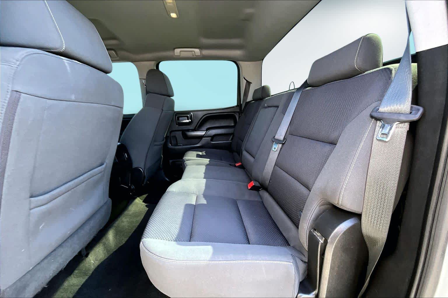 Thumbnail: 2018 Chevrolet Silverado 1500 - 29