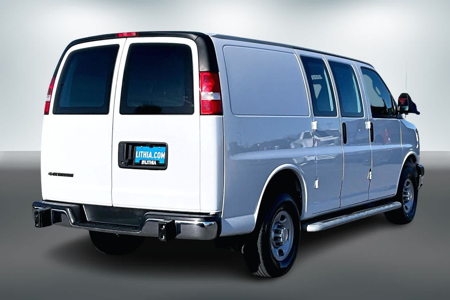 Thumbnail: 2024 Chevrolet Express - 18