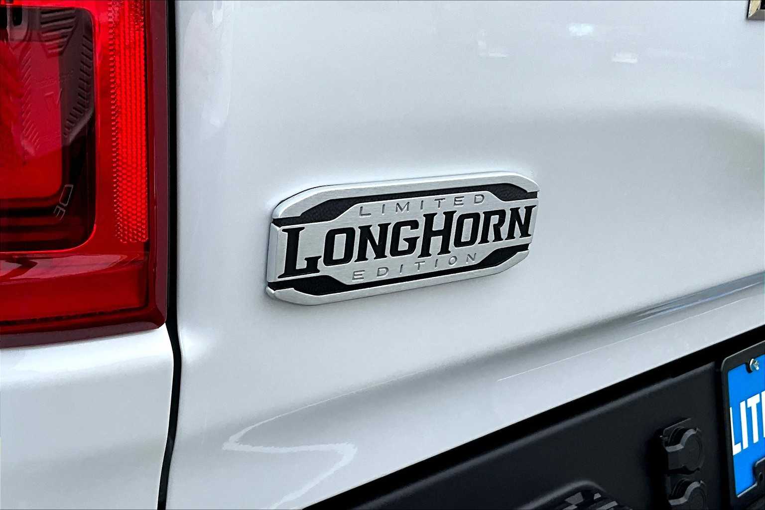 Thumbnail: 2026 RAM 1500 - 7