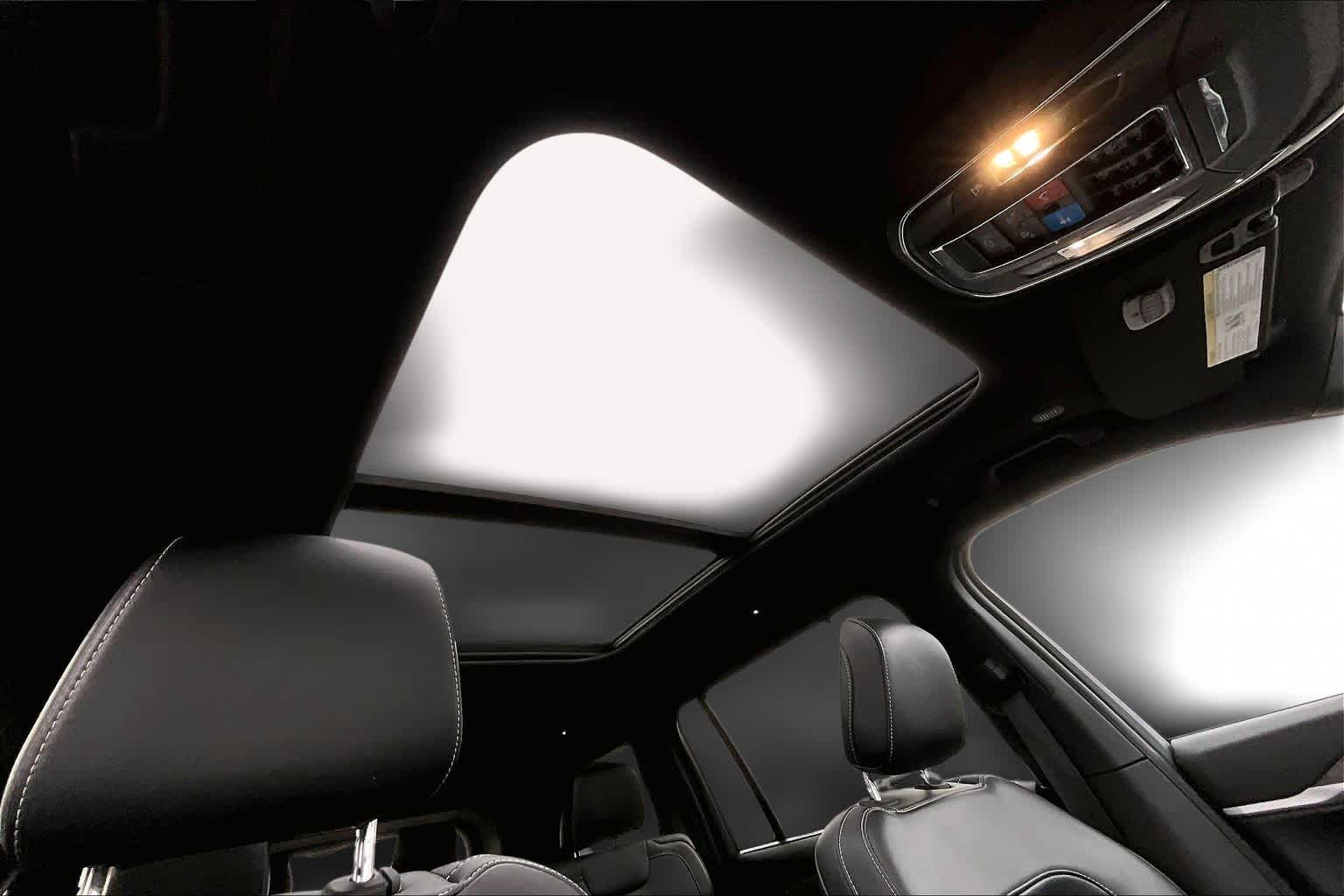 Thumbnail: 2024 Jeep Grand Cherokee L - 32