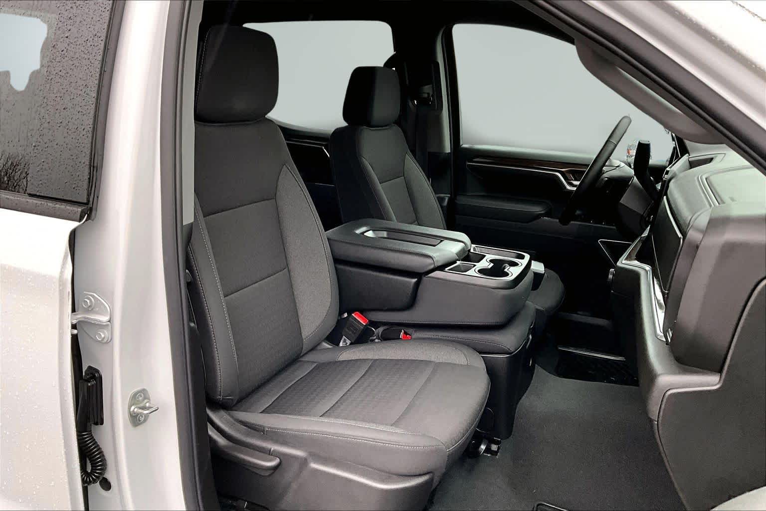 Thumbnail: 2025 Chevrolet Silverado 1500 - 13