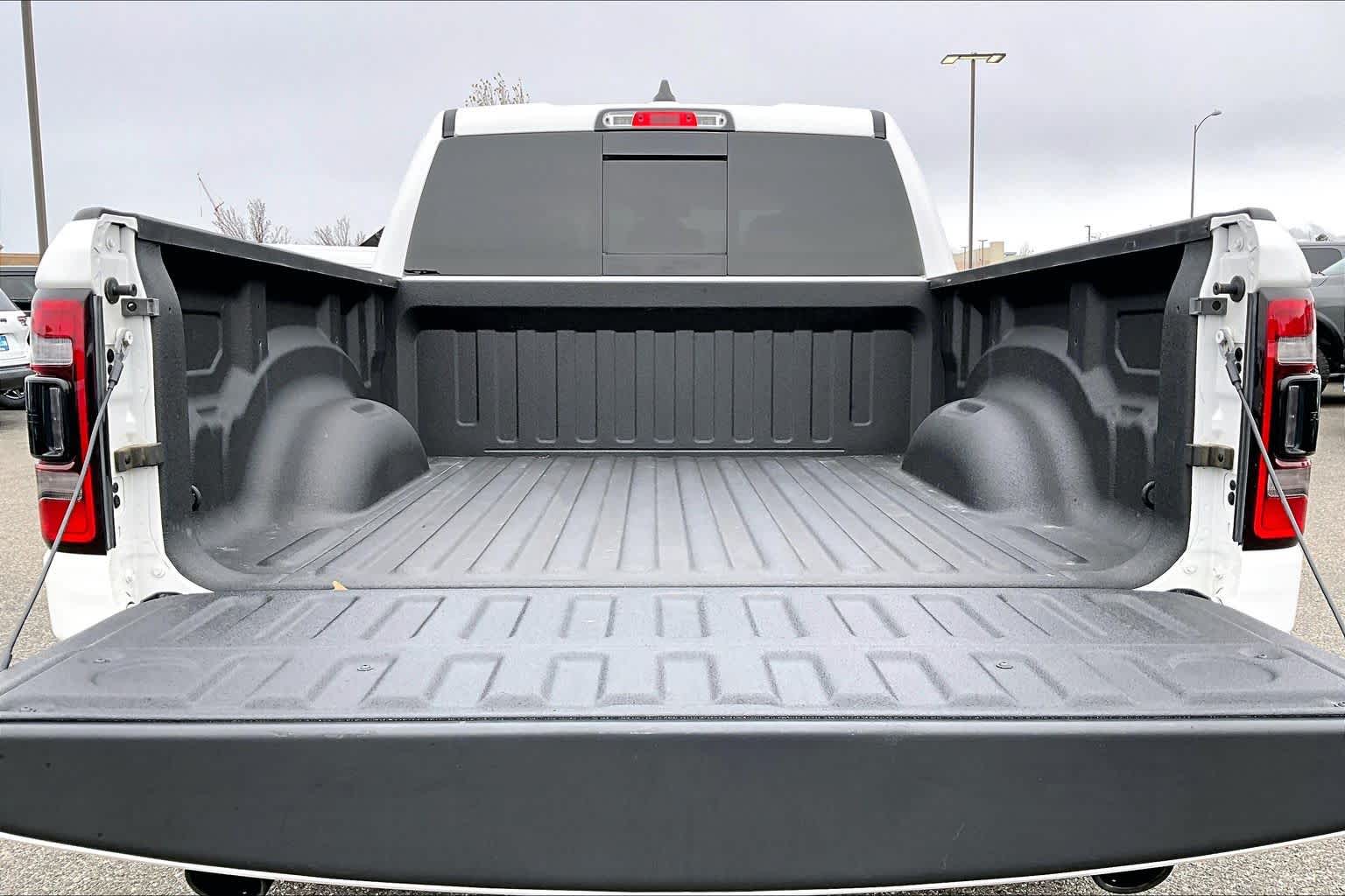 Thumbnail: 2020 RAM 1500 - 18