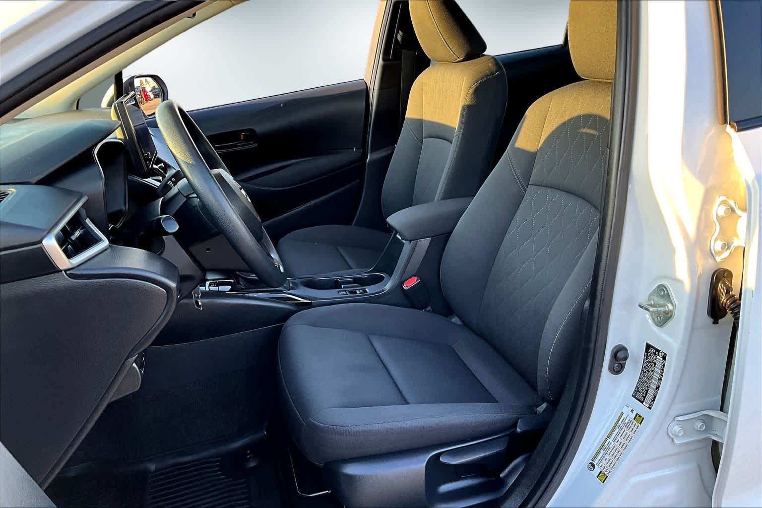 Thumbnail: 2023 Toyota Corolla - 11