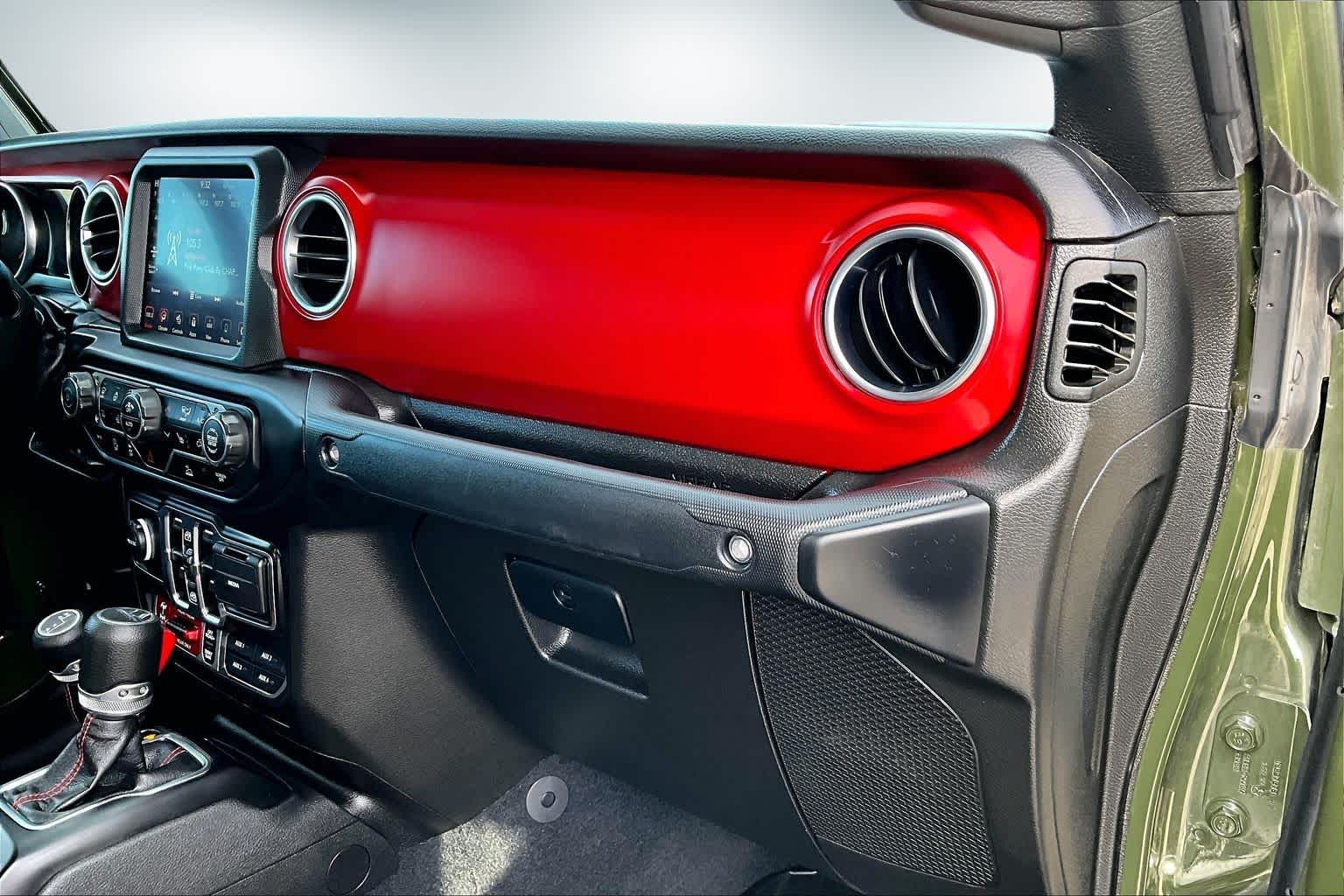 Thumbnail: 2023 Jeep Gladiator - 22