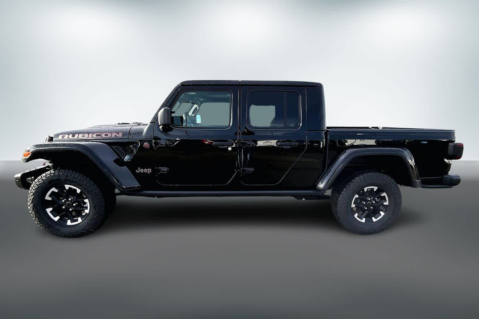 Thumbnail: 2026 Jeep Gladiator - 3