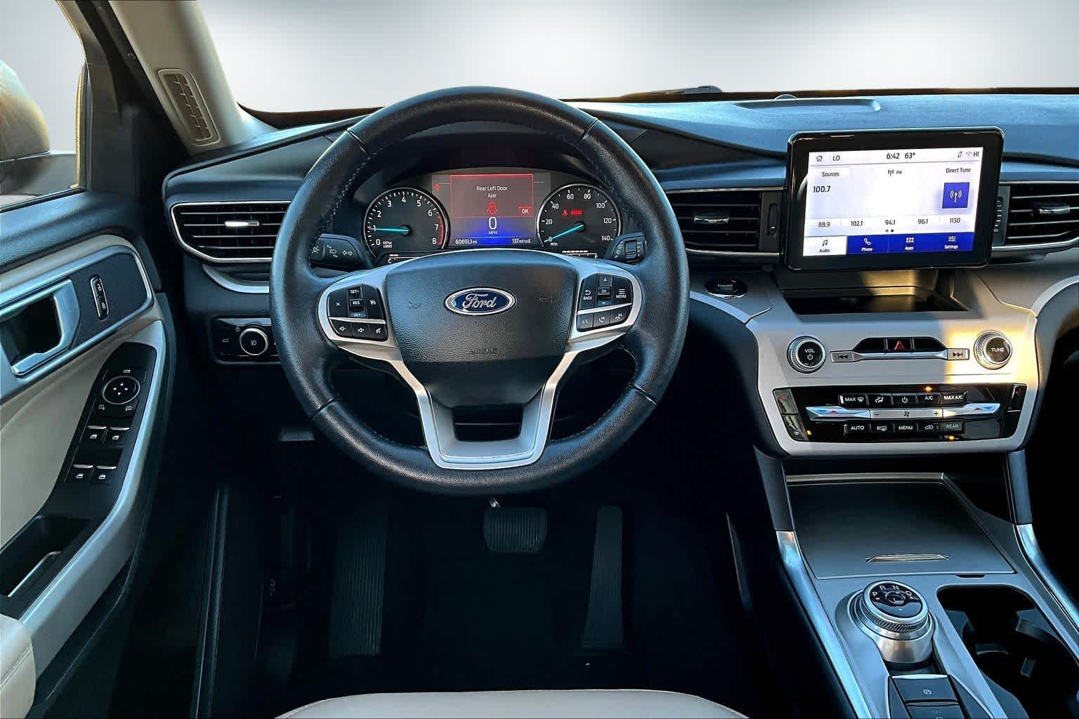 Thumbnail: 2023 Ford Explorer - 14