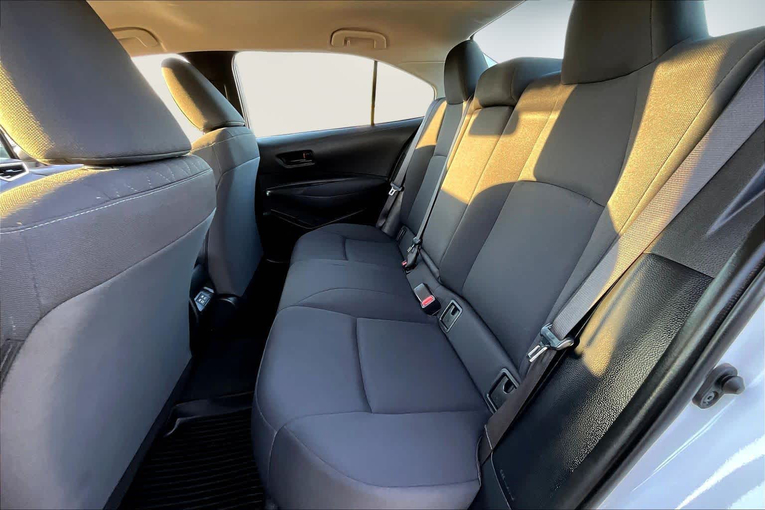 Thumbnail: 2023 Toyota Corolla - 29