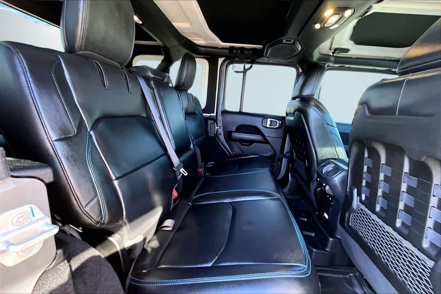 Thumbnail: 2022 Jeep Wrangler - 30