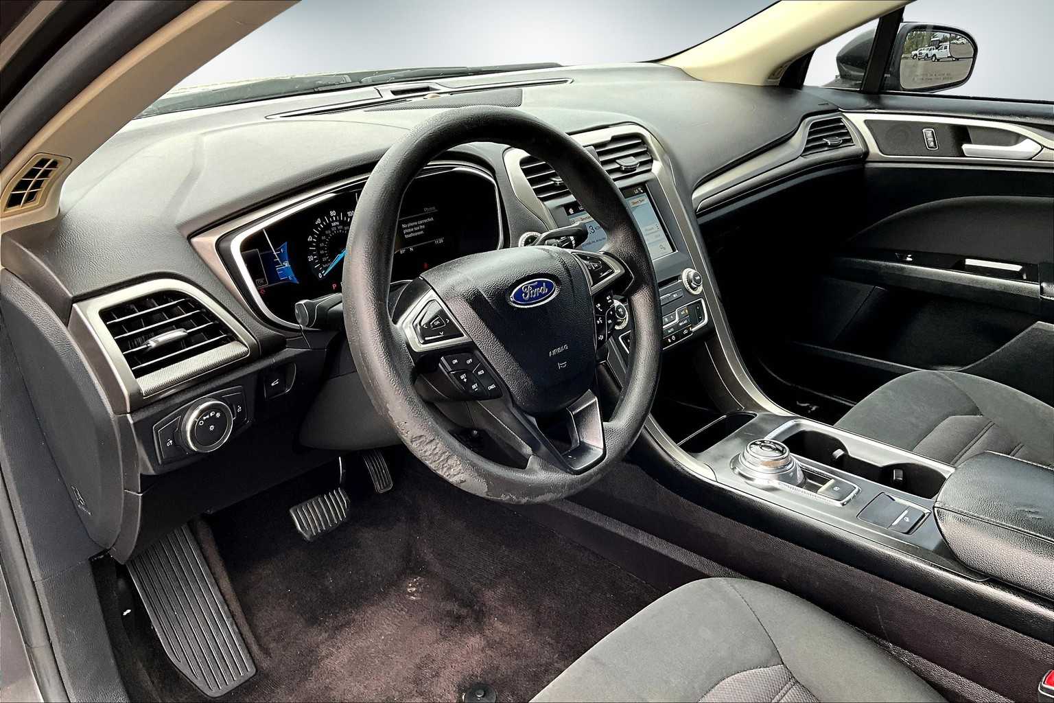 Used 2017 Ford Fusion SE with VIN 3FA6P0H73HR187890 for sale in Kennewick, WA