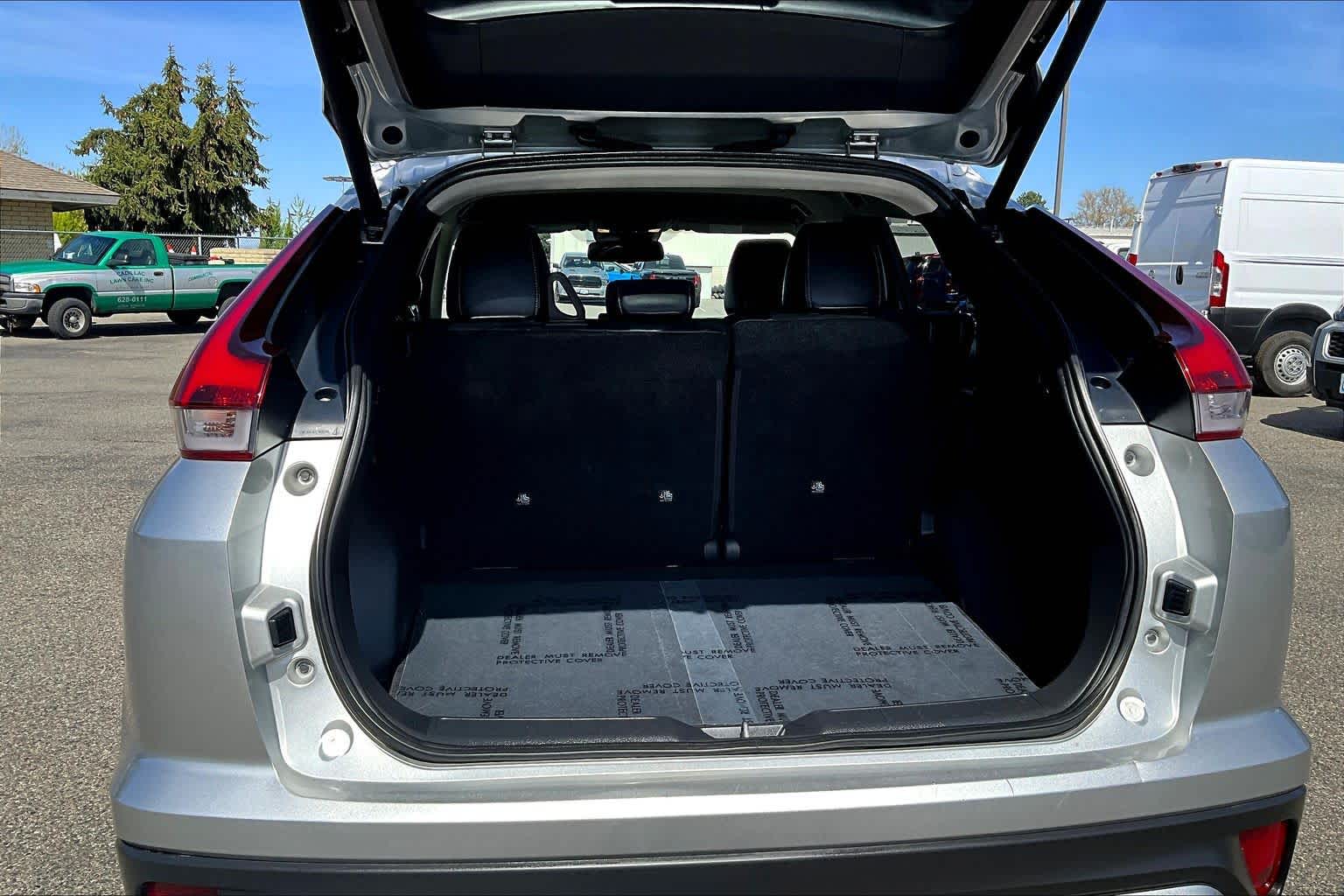 Thumbnail: 2024 Mitsubishi Eclipse Cross - 18