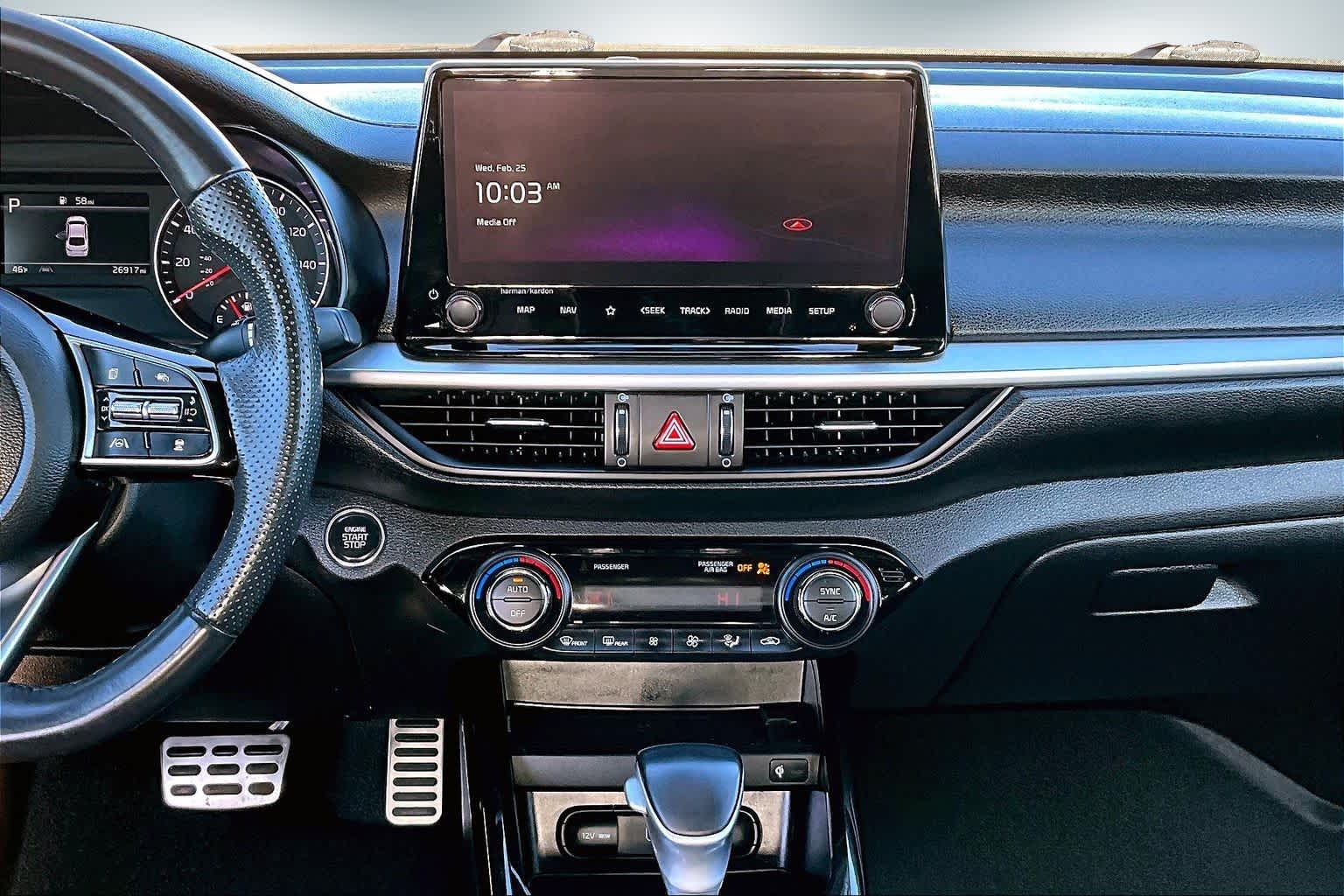 Thumbnail: 2023 Kia Forte - 15