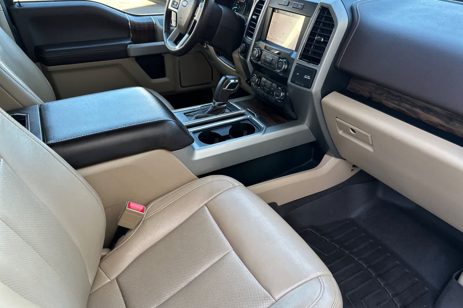 Thumbnail: 2019 Ford F-150 - 16