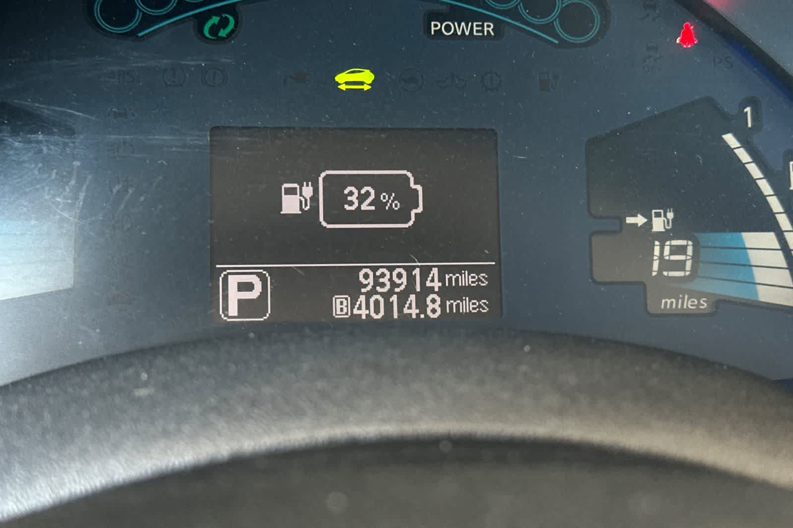 Thumbnail: 2015 Nissan Leaf - 28
