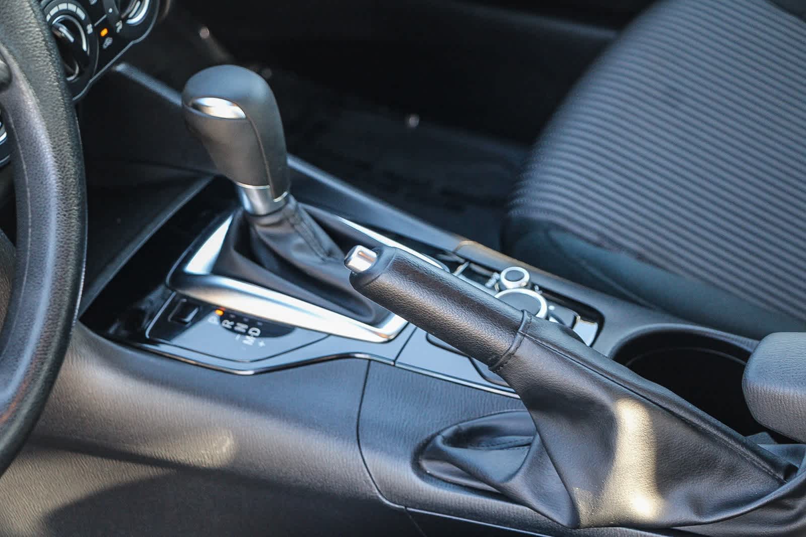 Thumbnail: 2016 Mazda Mazda3 - 20