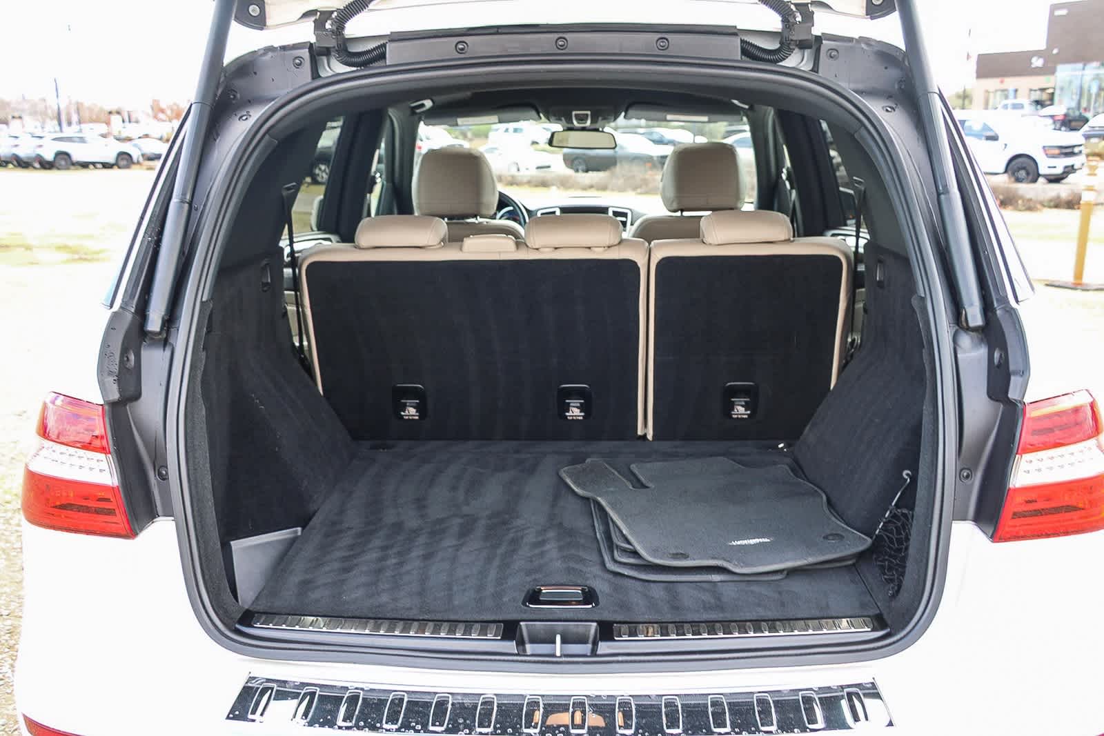 Thumbnail: 2014 Mercedes-Benz M-Class - 26