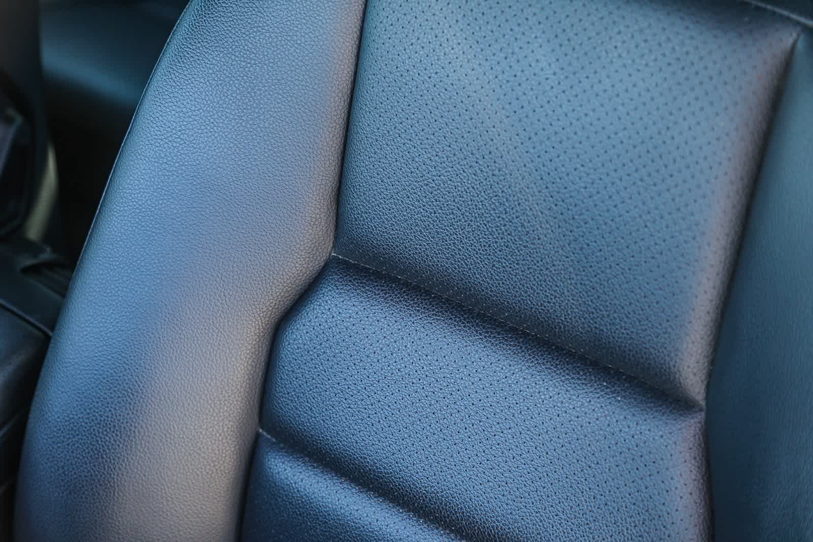 Thumbnail: 2012 Mercedes-Benz C-Class - 20