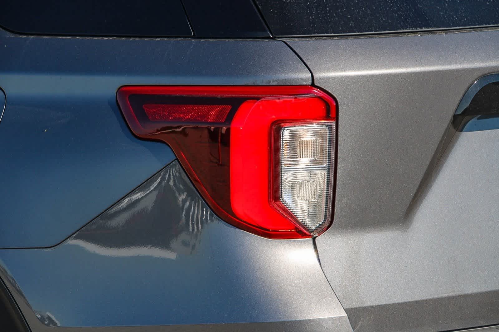 Thumbnail: 2022 Ford Explorer - 11